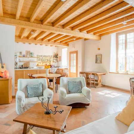 מנדלו דל לאריו Alla Torre Del Barbarossa B&B Foresteria מראה חיצוני תמונה
