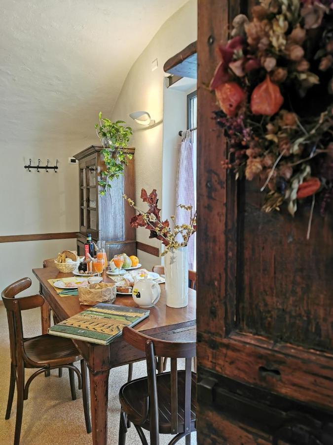 מנדלו דל לאריו Alla Torre Del Barbarossa B&B Foresteria מראה חיצוני תמונה