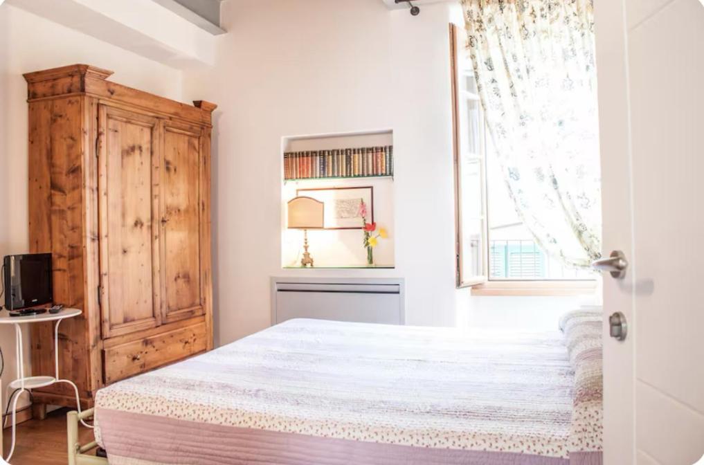 מנדלו דל לאריו Alla Torre Del Barbarossa B&B Foresteria מראה חיצוני תמונה